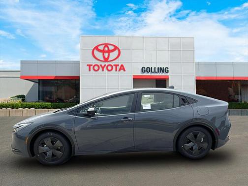 2025 Toyota Prius LE