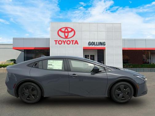 2025 Toyota Prius LE