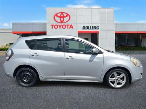 2009 Pontiac Vibe Base