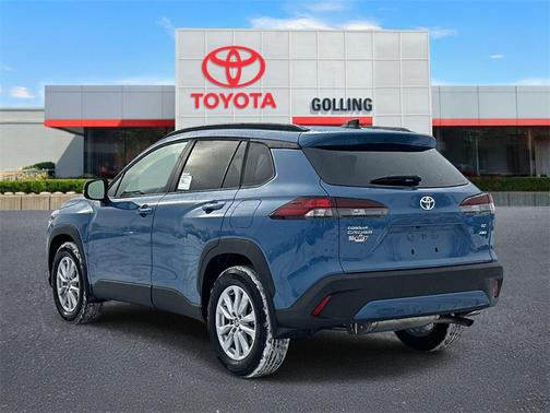 2026 Toyota Corolla Cross LE