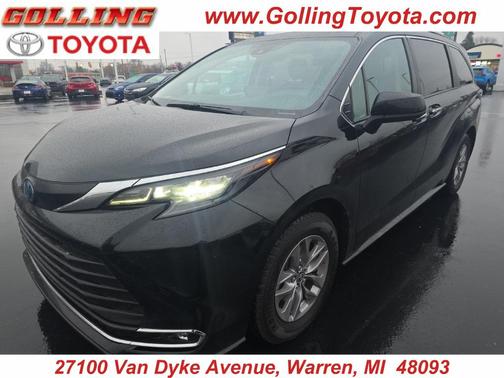 2024 Toyota Sienna XLE