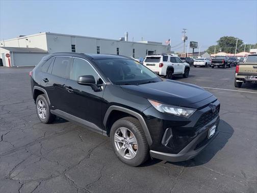 2022 Toyota RAV4 Hybrid LE