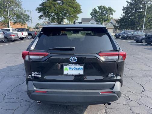 2022 Toyota RAV4 Hybrid LE