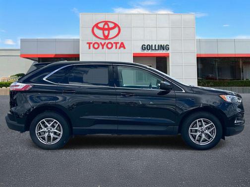 Agate Black Metallic 2024 Ford Edge SEL