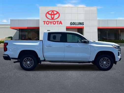 Summit White 2023 Chevrolet Colorado LT