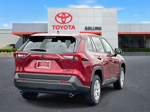 2025 Toyota RAV4 LE