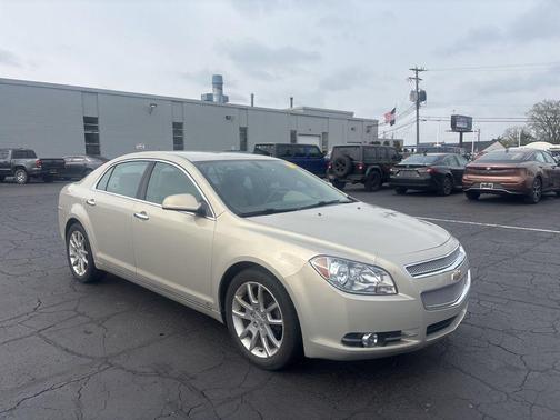 Gold Mist Metallic 2009 Chevrolet Malibu LTZ
