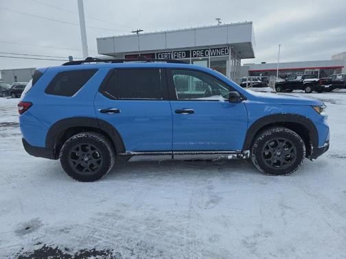 2023 Honda Pilot AWD TrailSport