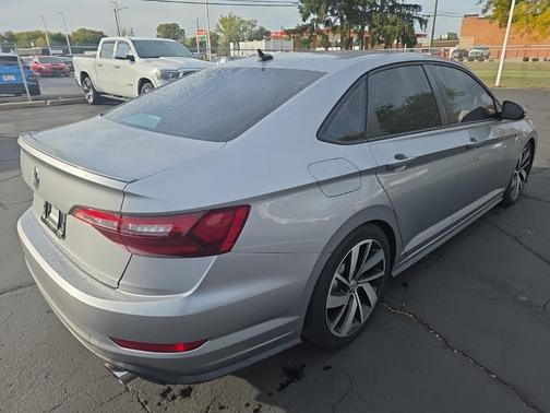 2021 Volkswagen Jetta GLI 2.0T Autobahn