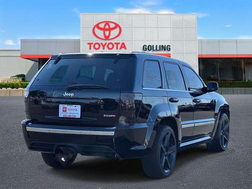 2006 Jeep Grand Cherokee SRT8