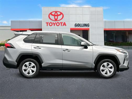 2025 Toyota RAV4 LE