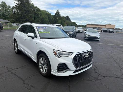 White 2025 Audi Q3 Premium 45 TFSI S line quattro Tiptronic