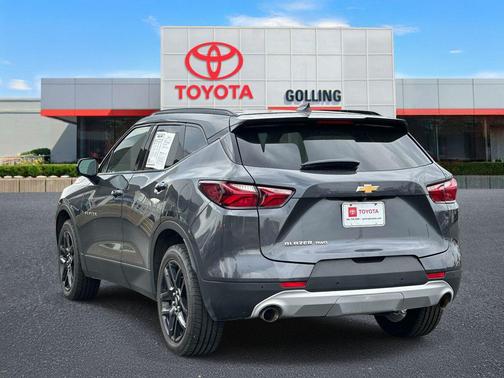 Iron Gray Metallic 2022 Chevrolet Blazer 2LT