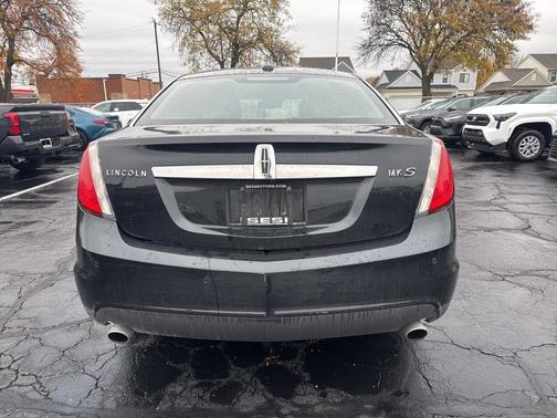 2009 Lincoln MKS Base