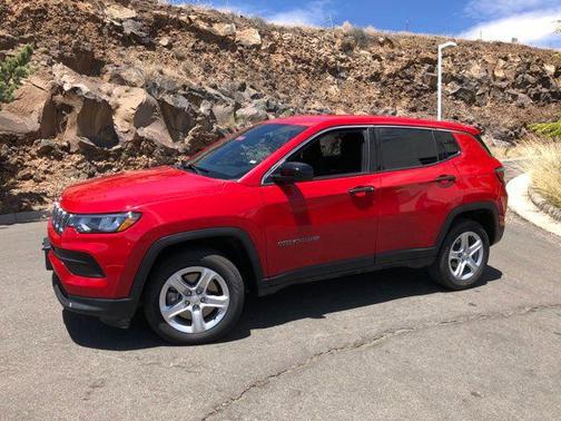 Redline Pearlcoat 2023 Jeep Compass Sport