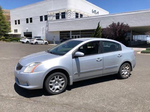 Brilliant Silver 2012 Nissan Sentra 2.0 S