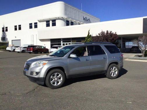 2008 Saturn Outlook XR