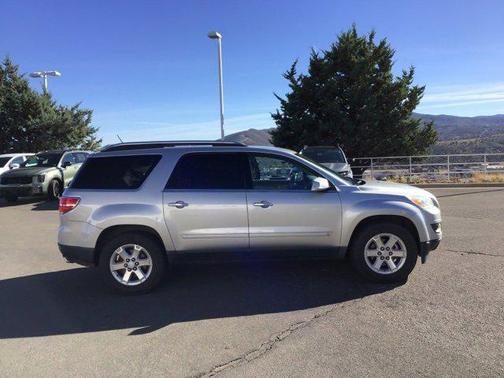 2008 Saturn Outlook XR