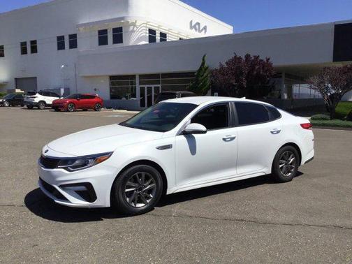 2020 Kia Optima LX