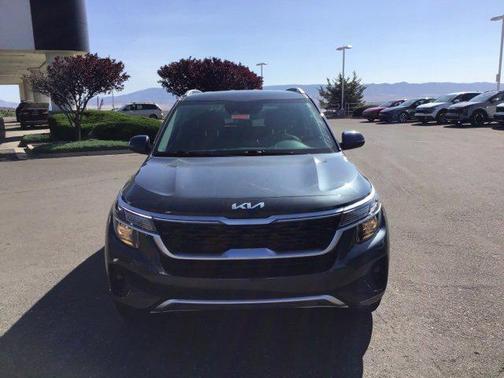 2023 Kia Seltos S