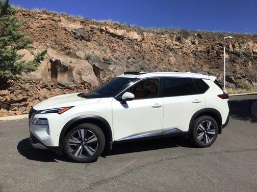 2022 Nissan Rogue Platinum
