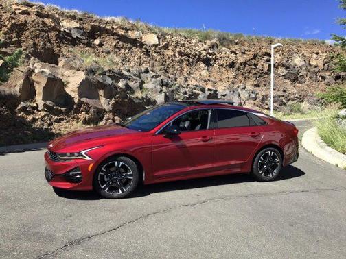 2022 Kia K5 GT-Line