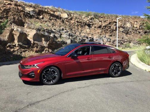 2022 Kia K5 GT-Line