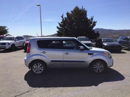 2013 Kia Soul +