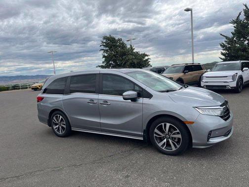 Lunar Silver Metallic 2021 Honda Odyssey Touring