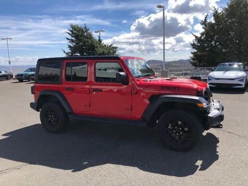 2022 Jeep Wrangler Willys