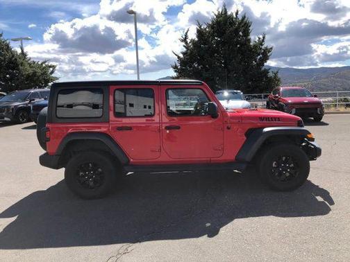 2022 Jeep Wrangler Willys