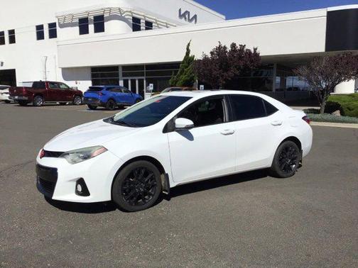 2016 Toyota Corolla S Plus