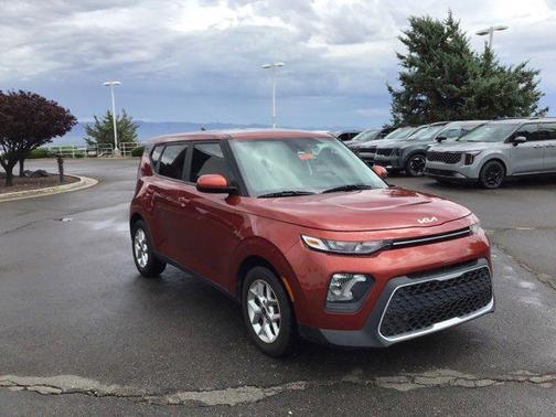 2022 Kia Soul LX