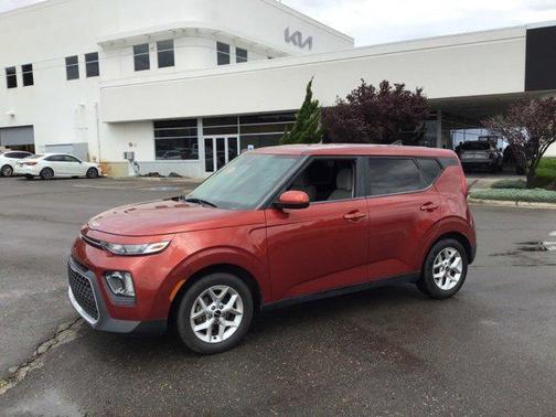 2022 Kia Soul LX