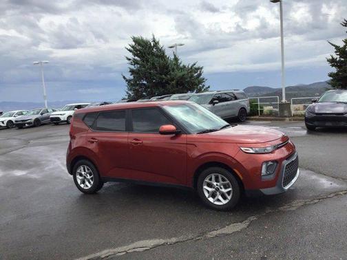 2022 Kia Soul LX