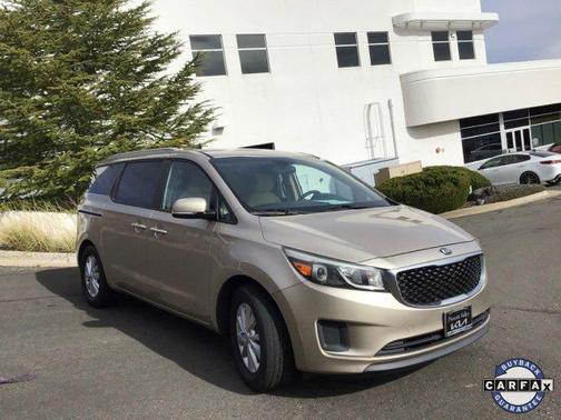 2015 Kia Sedona LX