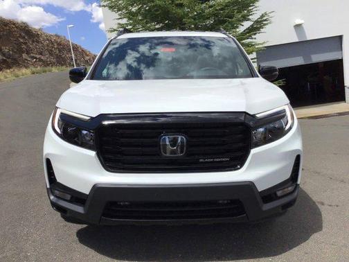 2025 Honda Passport AWD Black
