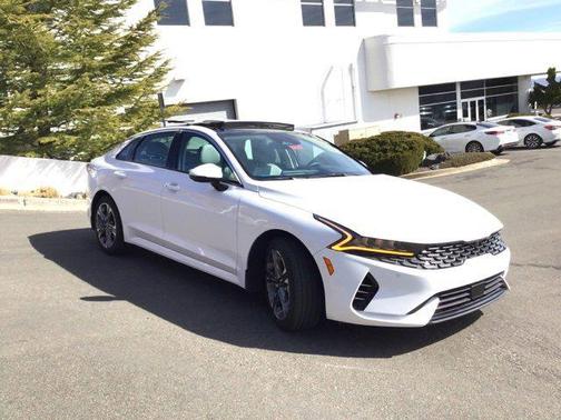 2024 Kia K5 EX