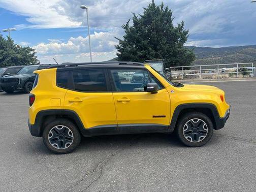 Solar Yellow 2015 Jeep Renegade Trailhawk