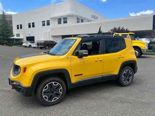 Solar Yellow 2015 Jeep Renegade Trailhawk