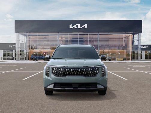 Iceberg Green 2027 Kia Carnival EX