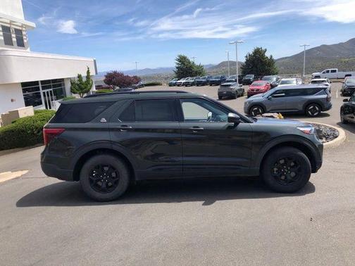 Forged Green Metallic 2022 Ford Explorer Timberline