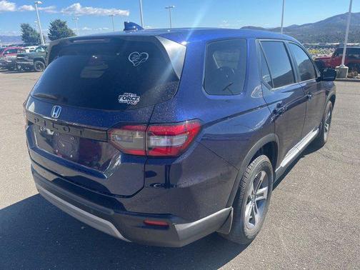 2023 Honda Pilot AWD EX-L 7 Passenger