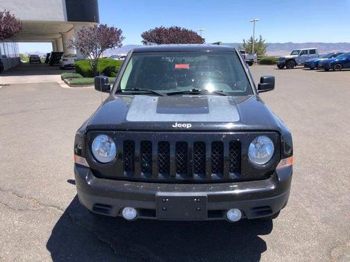 Black Clearcoat 2016 Jeep Patriot Sport