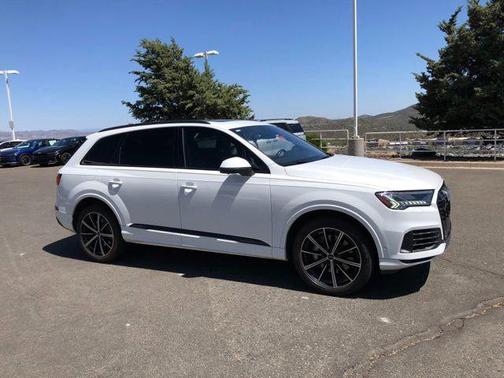 Carrara White 2020 Audi Q7 55 Premium Plus