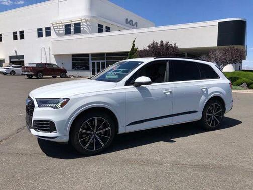 Carrara White 2020 Audi Q7 55 Premium Plus