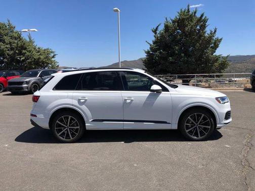 Carrara White 2020 Audi Q7 55 Premium Plus