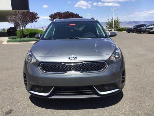 2017 Kia Niro LX
