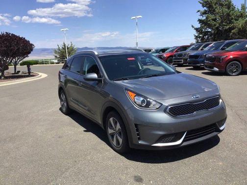 2017 Kia Niro LX