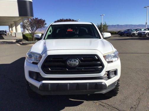 2019 Toyota Tacoma SR